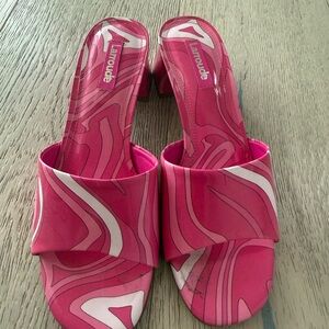 Larroude Brigitte Mule